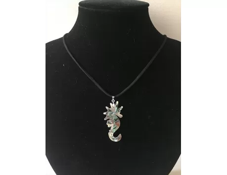 Collier hippocampe en abalone
