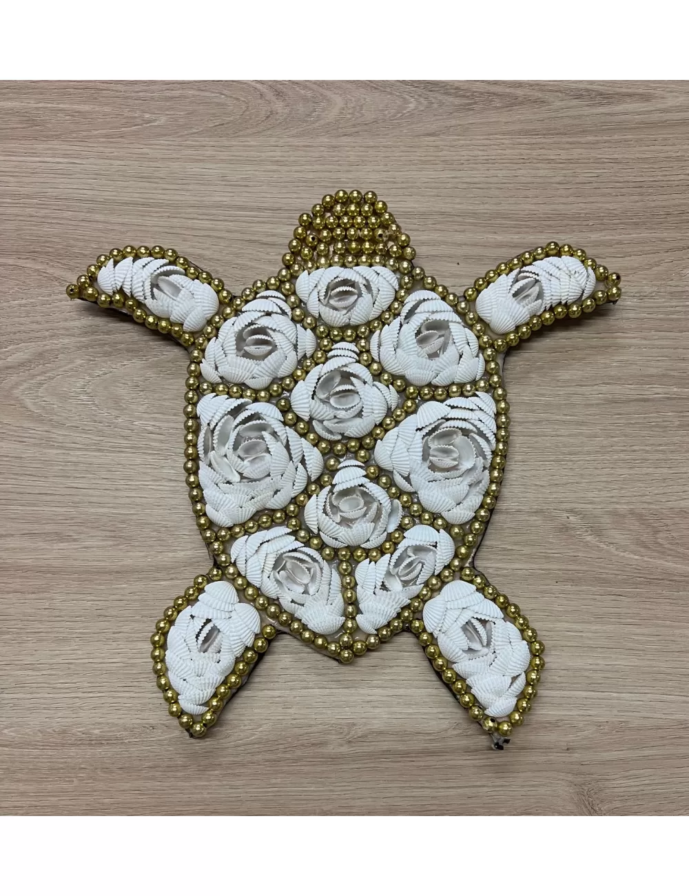 Tortue coquillages et perles dorées 30cm
