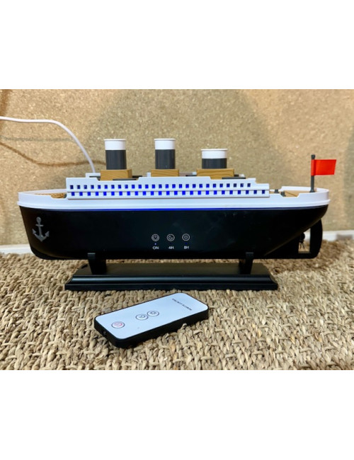 Bateau diffuseur 30cm avec huile essentielle & télécommande