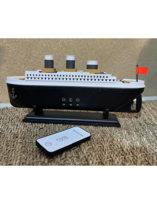 Bateau diffuseur 30cm avec huile essentielle & télécommande